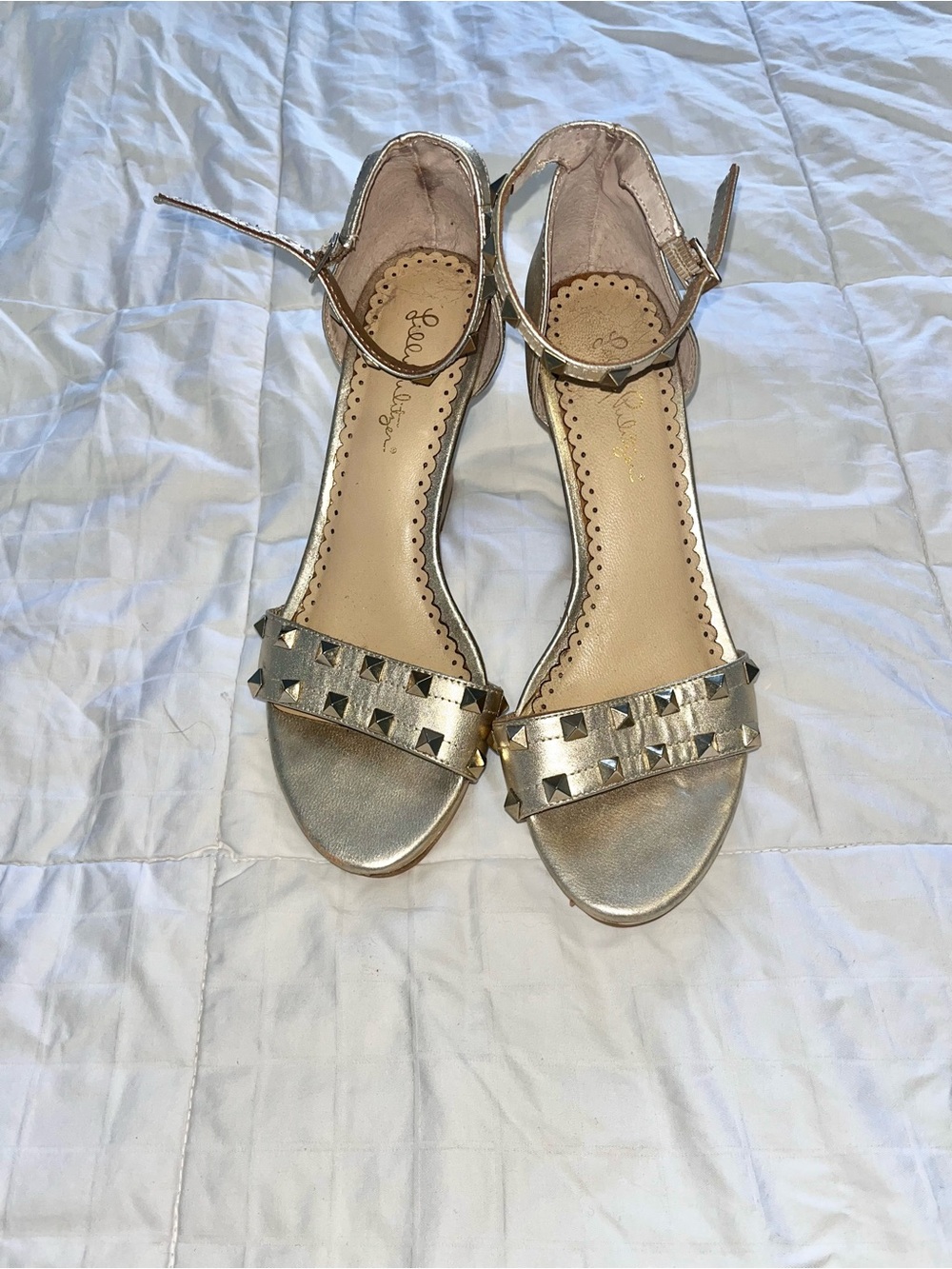 Lilly Pulitzer gold wedge shoes